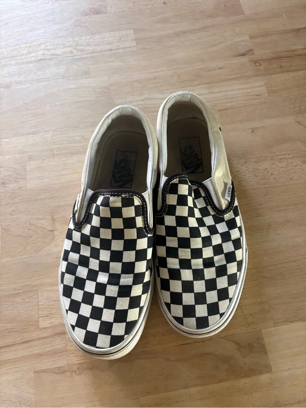 Vans slip on shoes